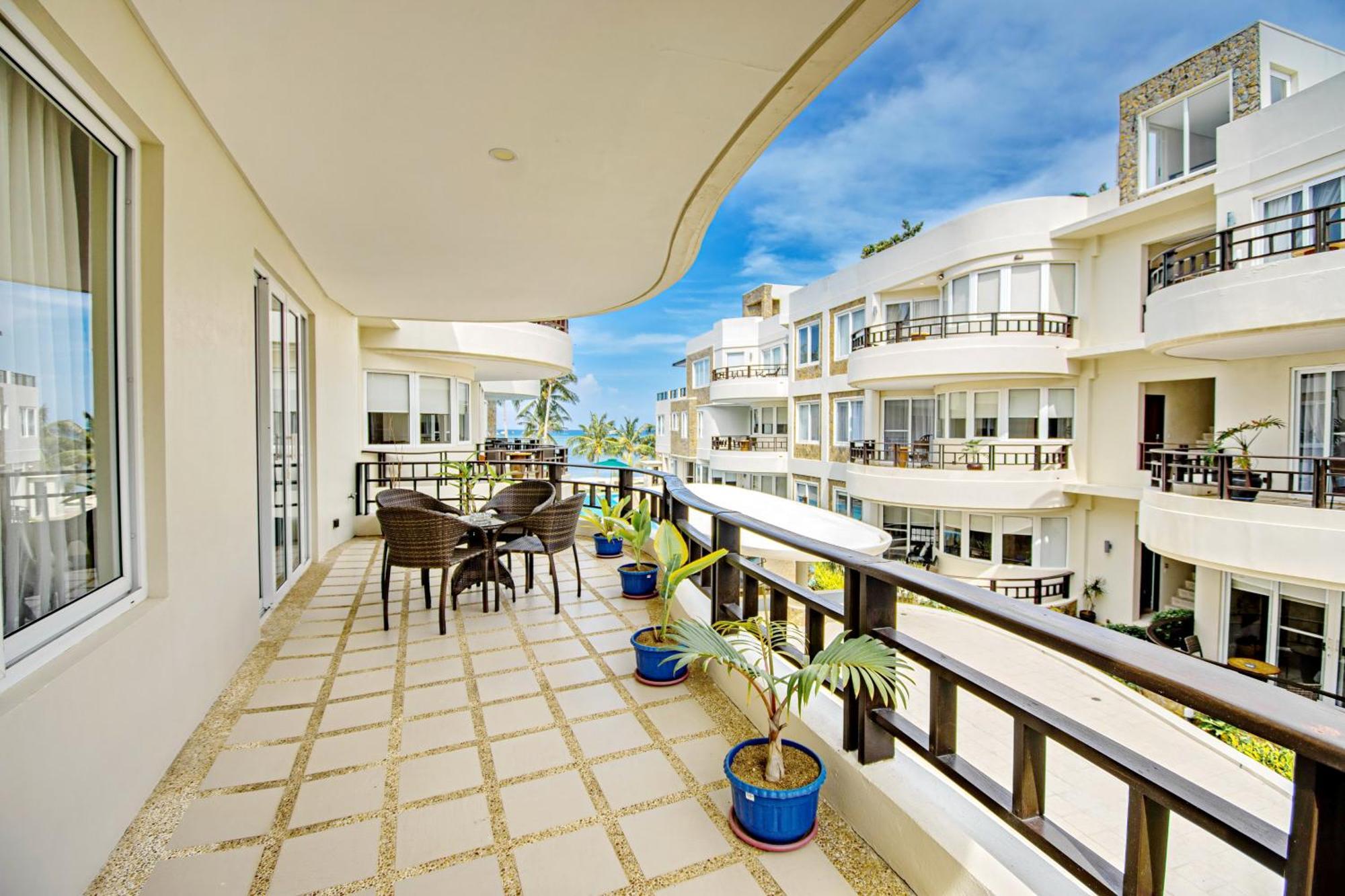 7Stones Boracay Hotel Room photo
