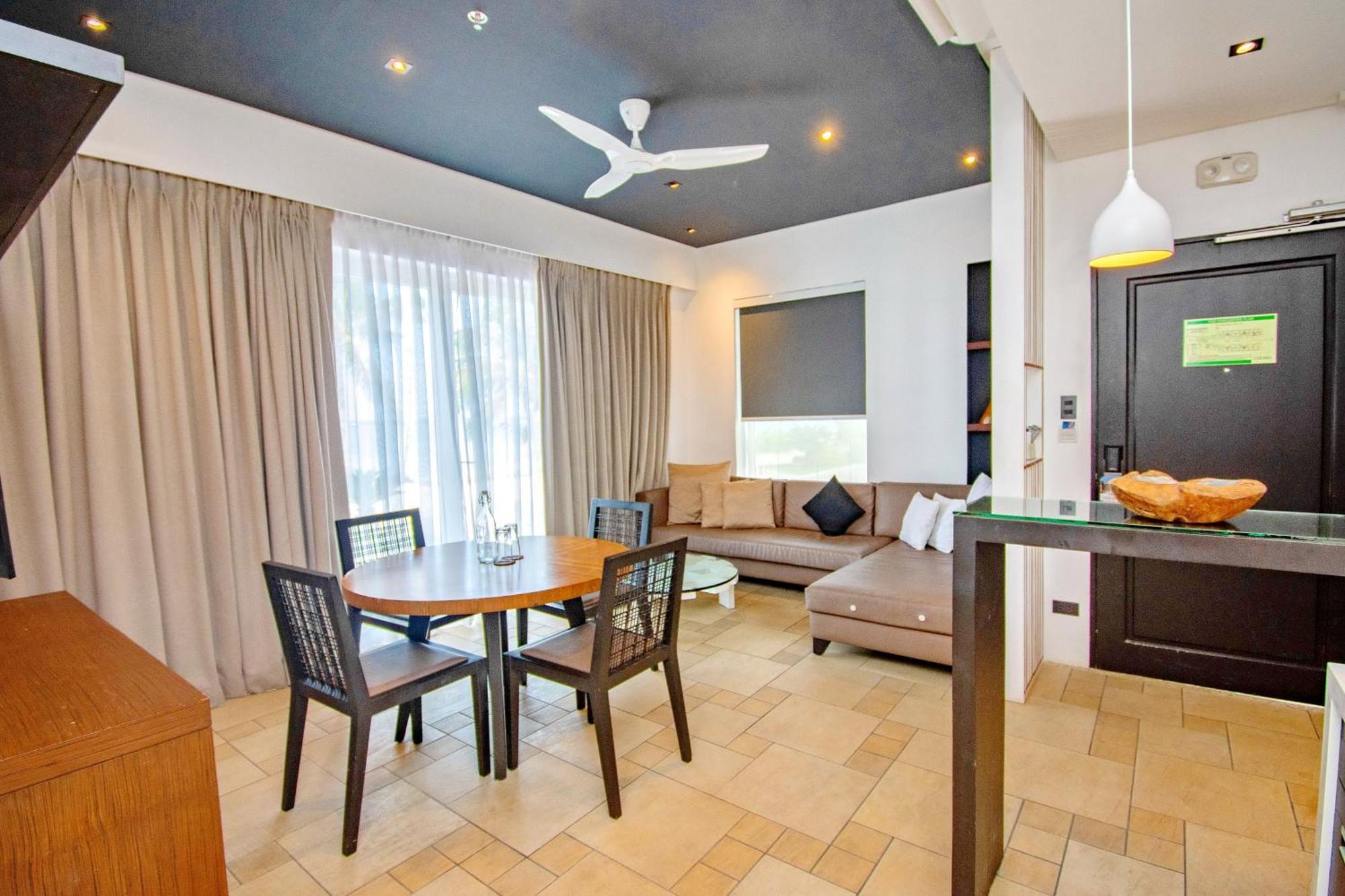 7Stones Boracay Hotel Room photo