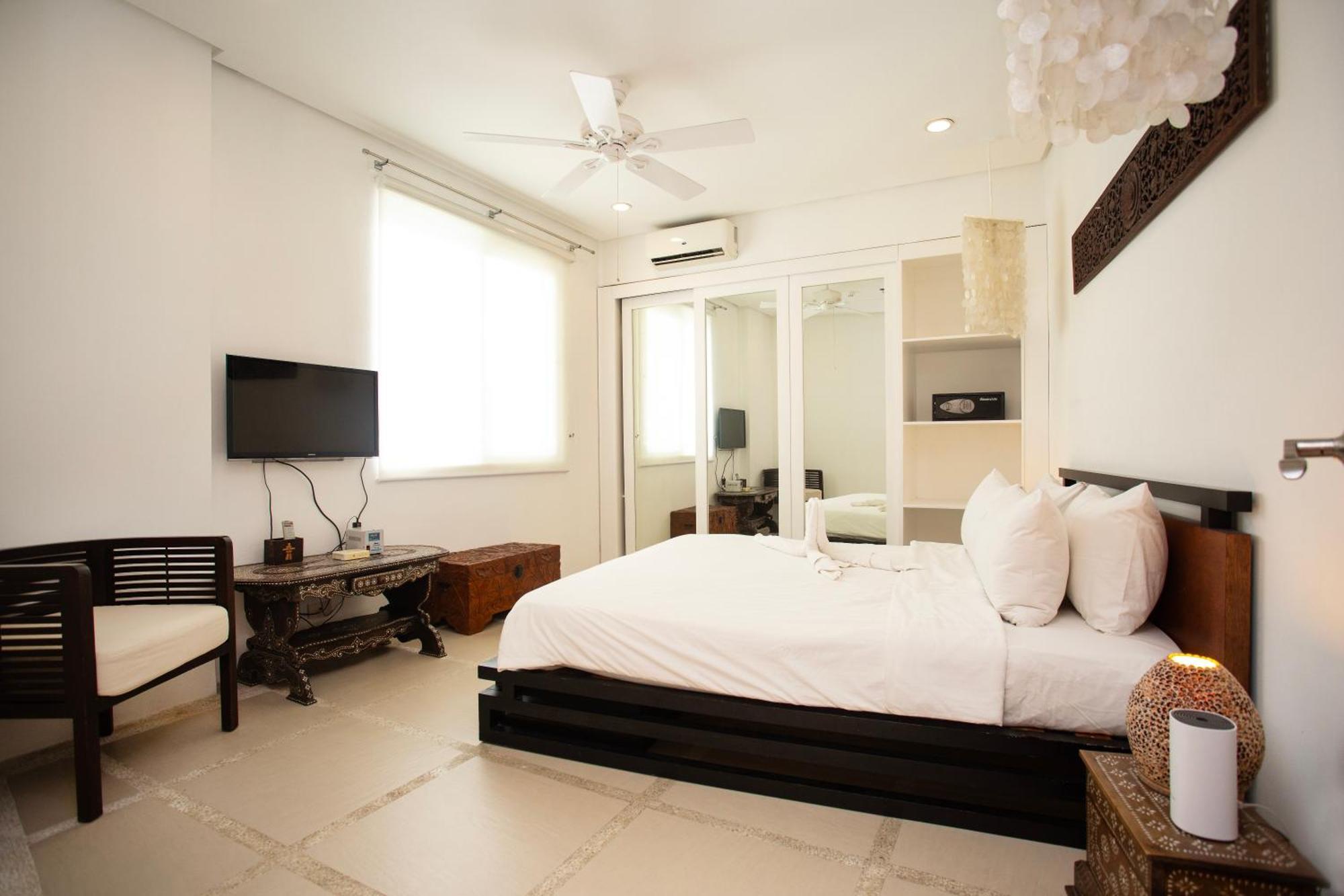 7Stones Boracay Hotel Room photo